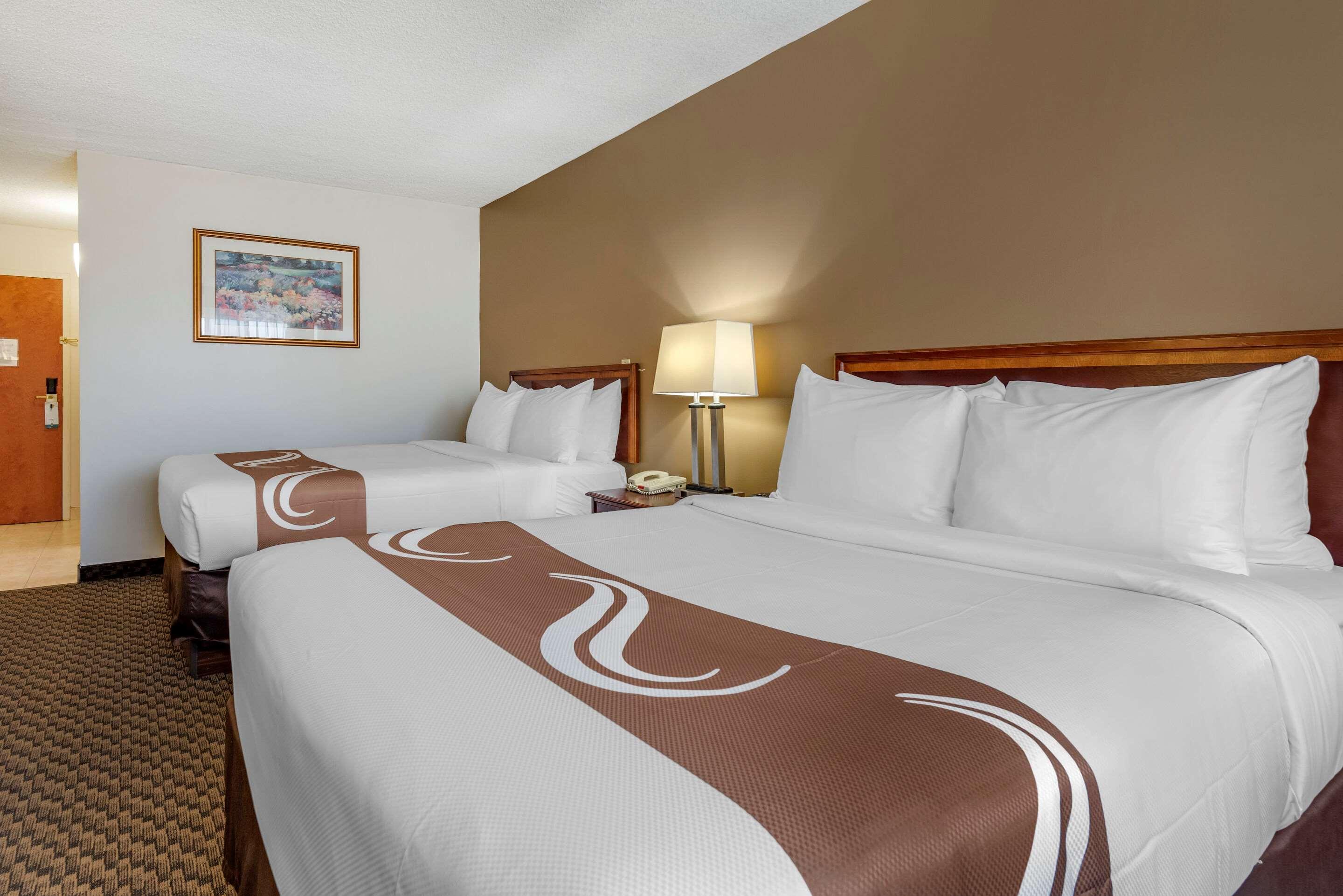 Quality Inn & Suites Vestal Binghamton Near University Exterior photo